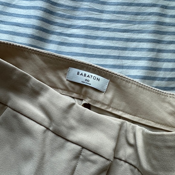 Aritzia Babaton Pleated Pant in Light Beige - Picture 3 of 3